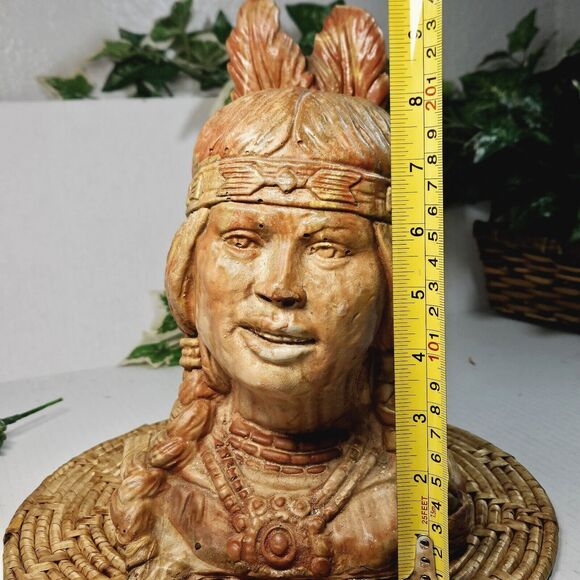 Vintage Native American Indian Woman Statue Swirl Clay Resin Carved Sculpture - Picture 2 of 16